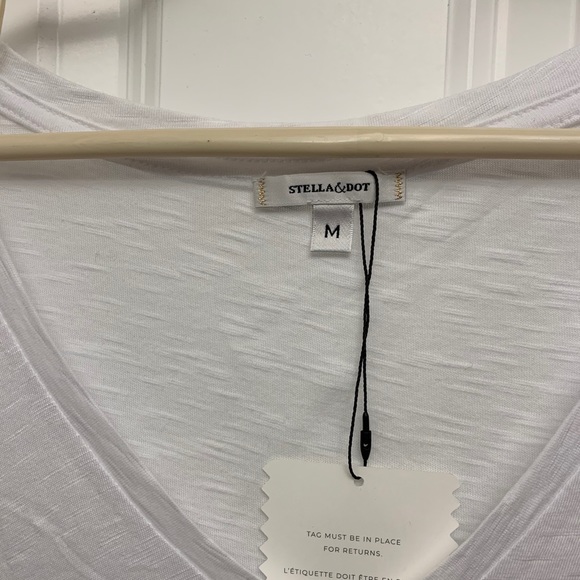 Stella & Dot T-Shirt - Picture 3 of 4